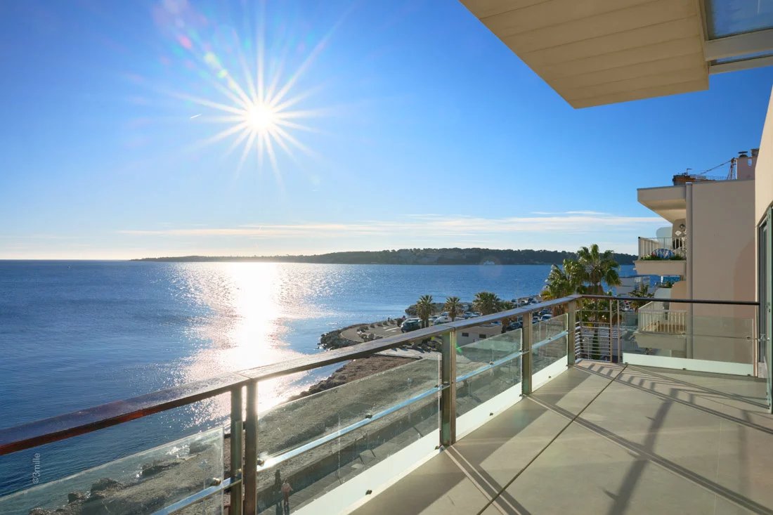 Penthouse vue mer à vendre Palm Beach Cannes