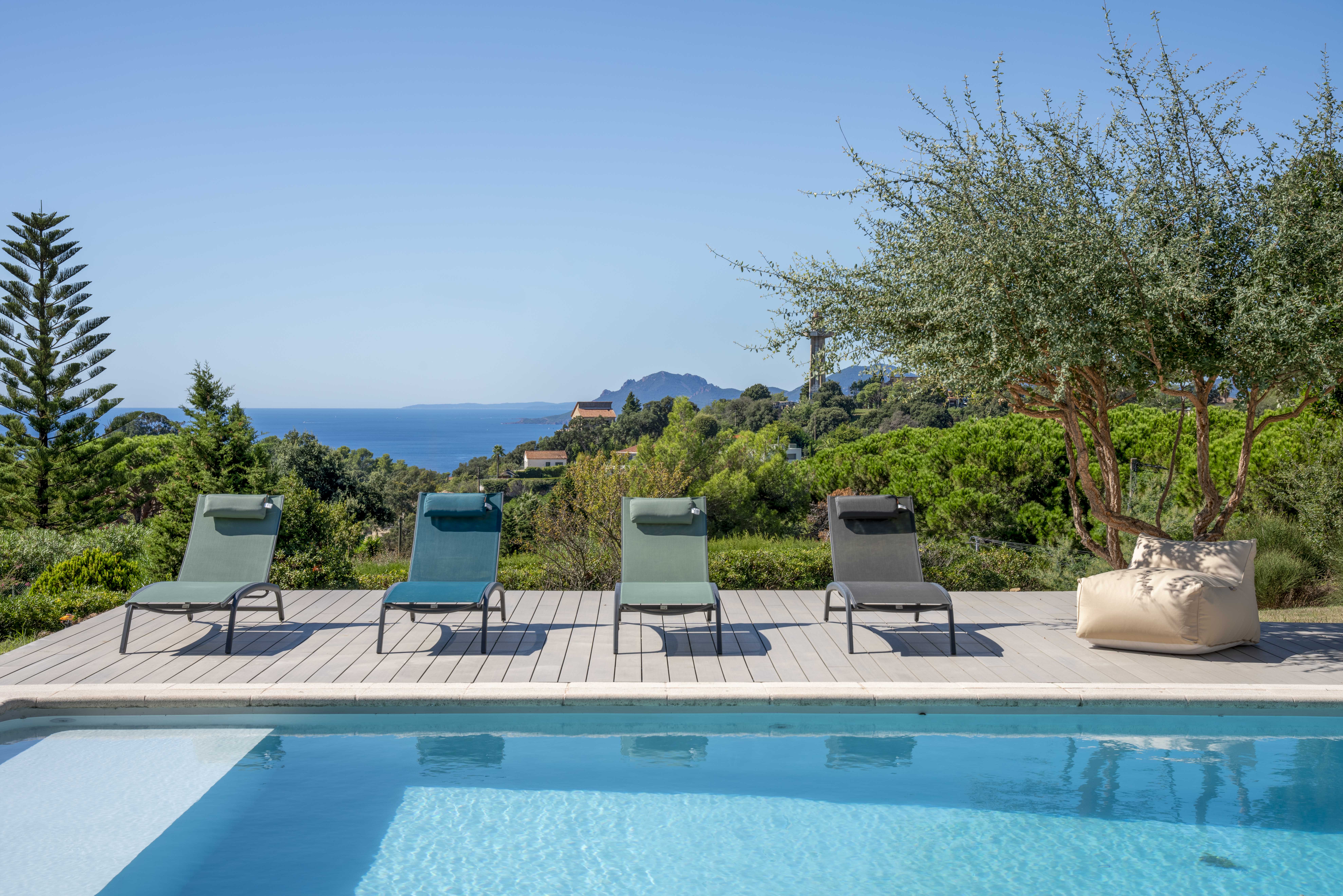 Villa contemporaine location Noel Cannes