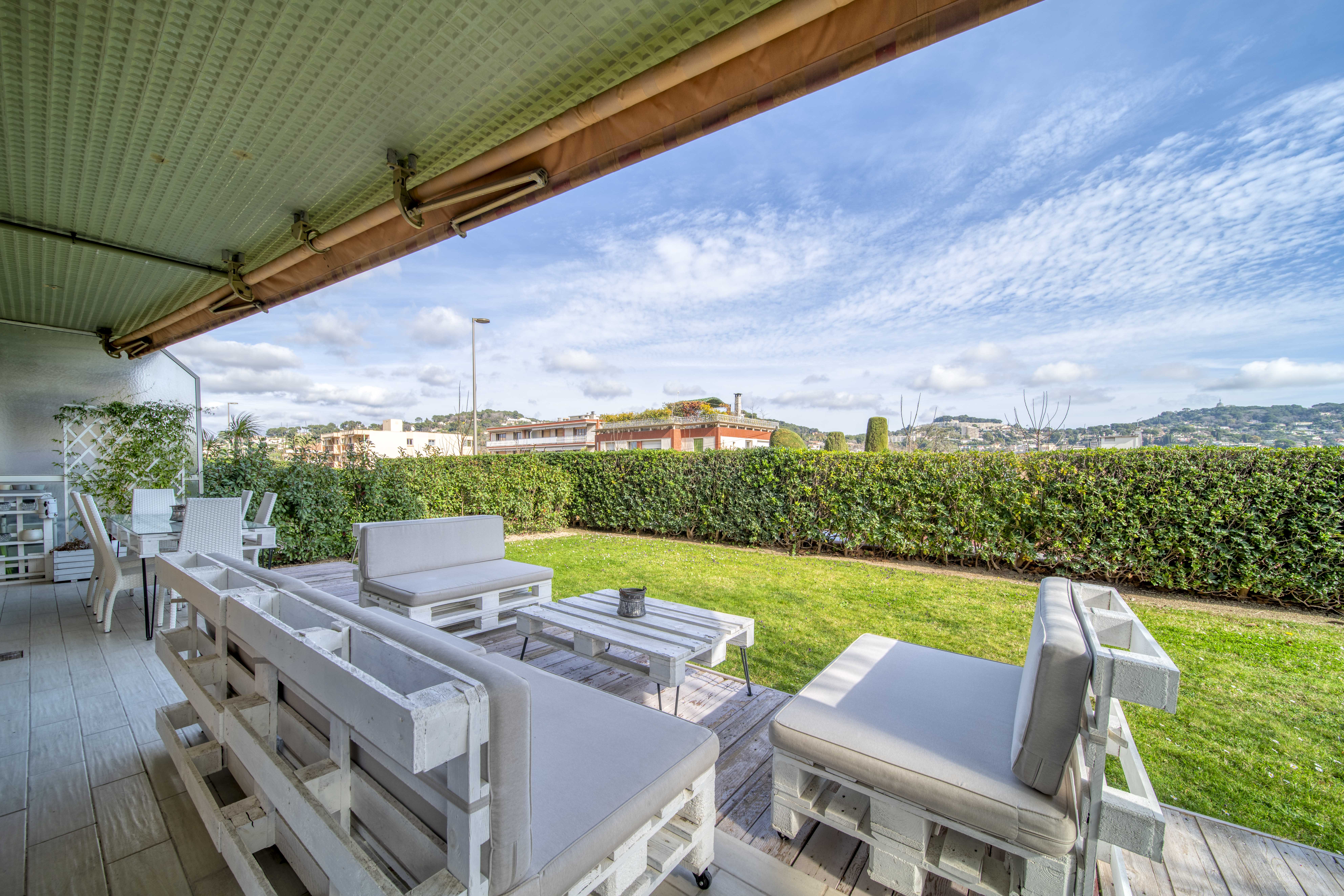 Rez de jardin à vendre Le Cannet
