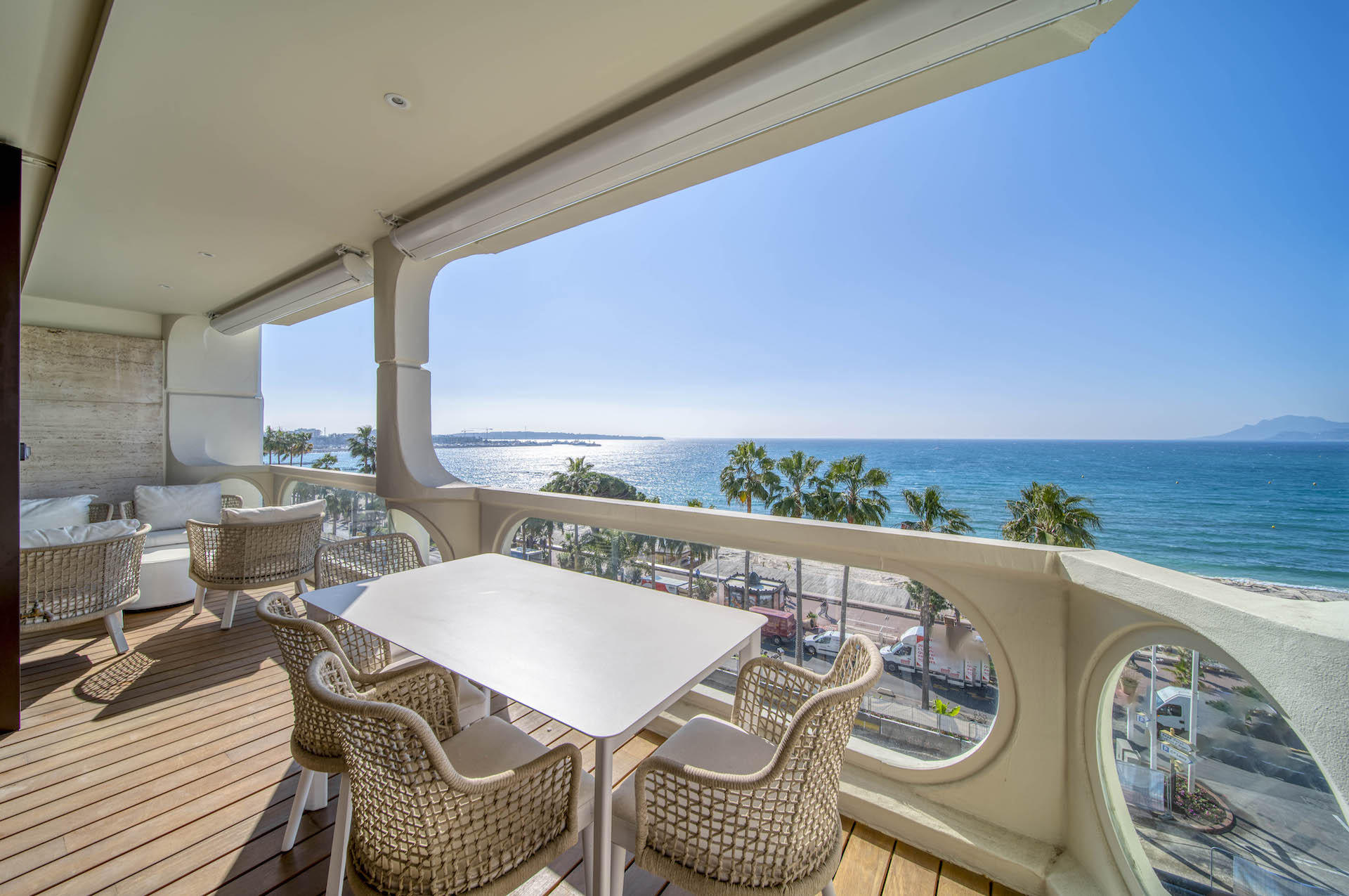 Appartement vue mer à vendre Croisette Cannes