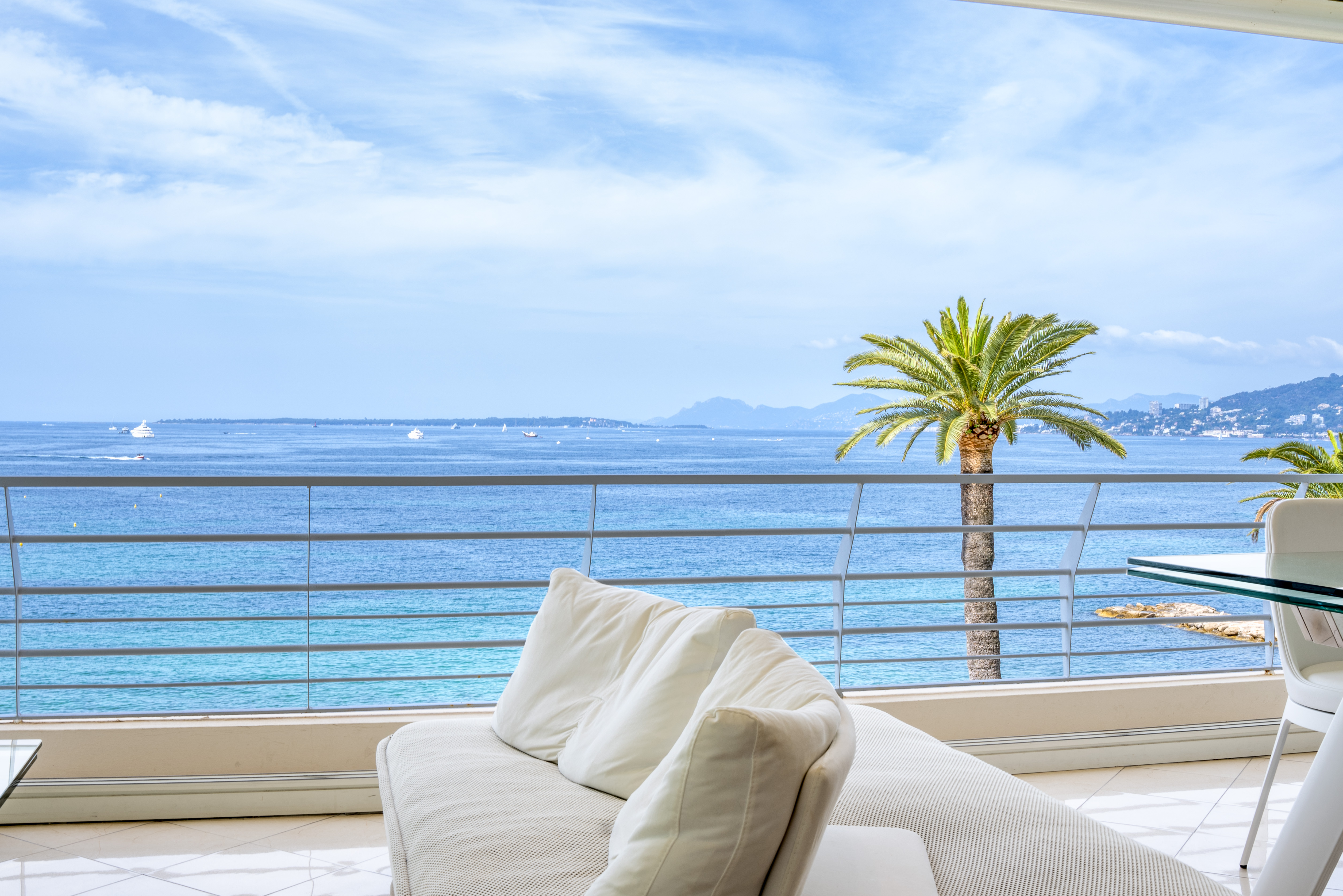 Appartement front de mer Juan-les-Pins