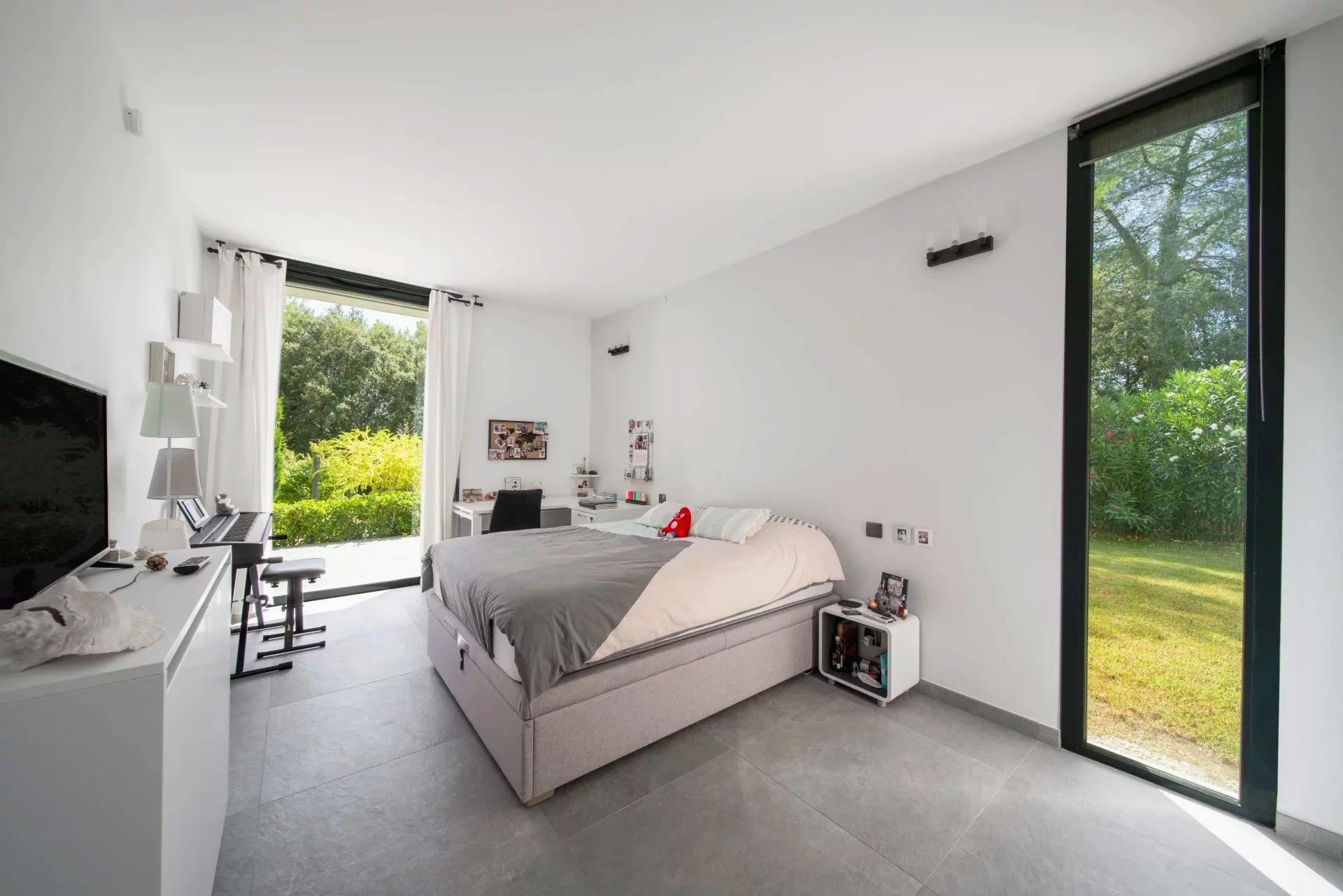 Chambre villa à vendre Valbonne