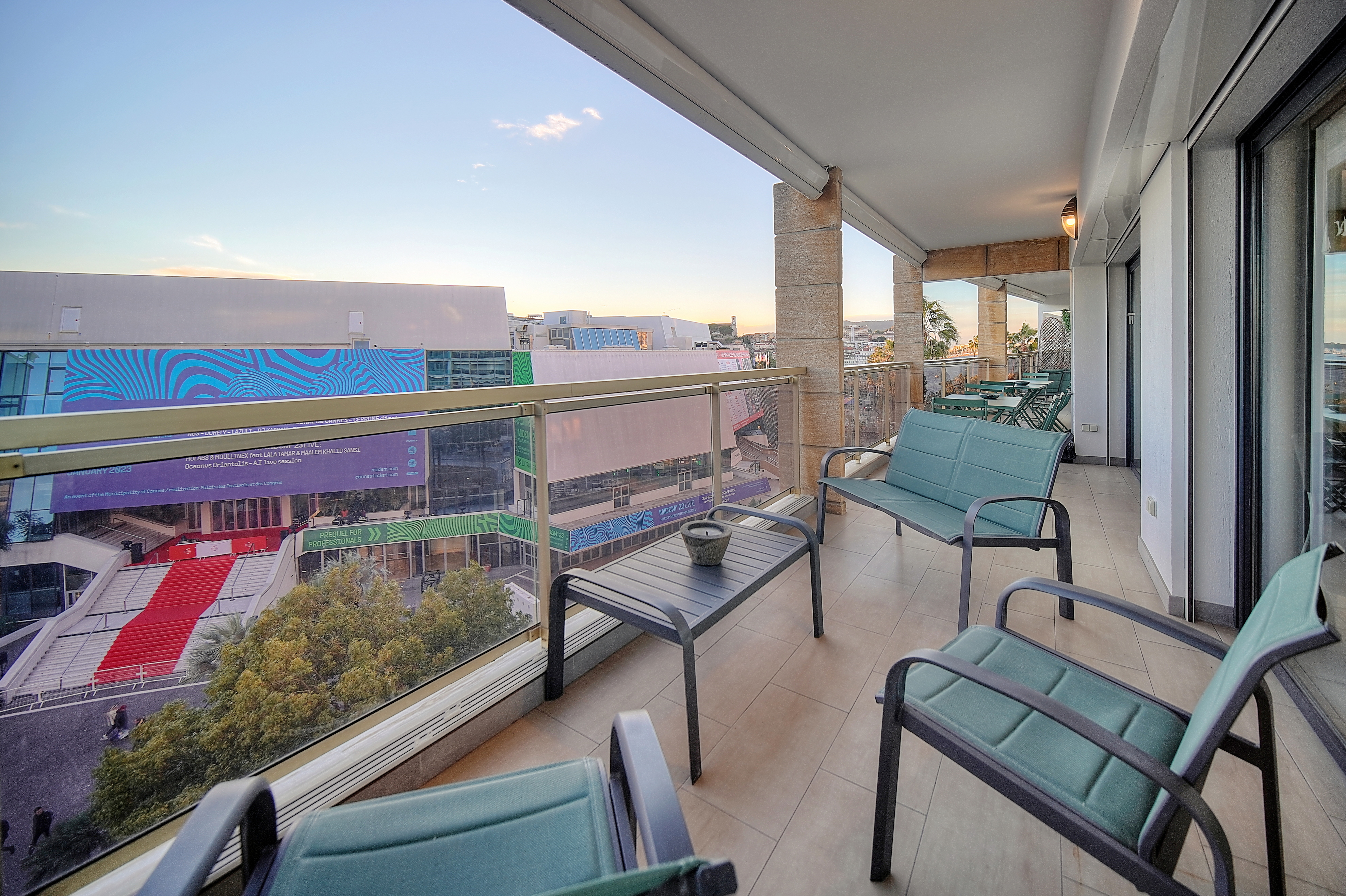 Appartement face au Palais des Congrès Cannes