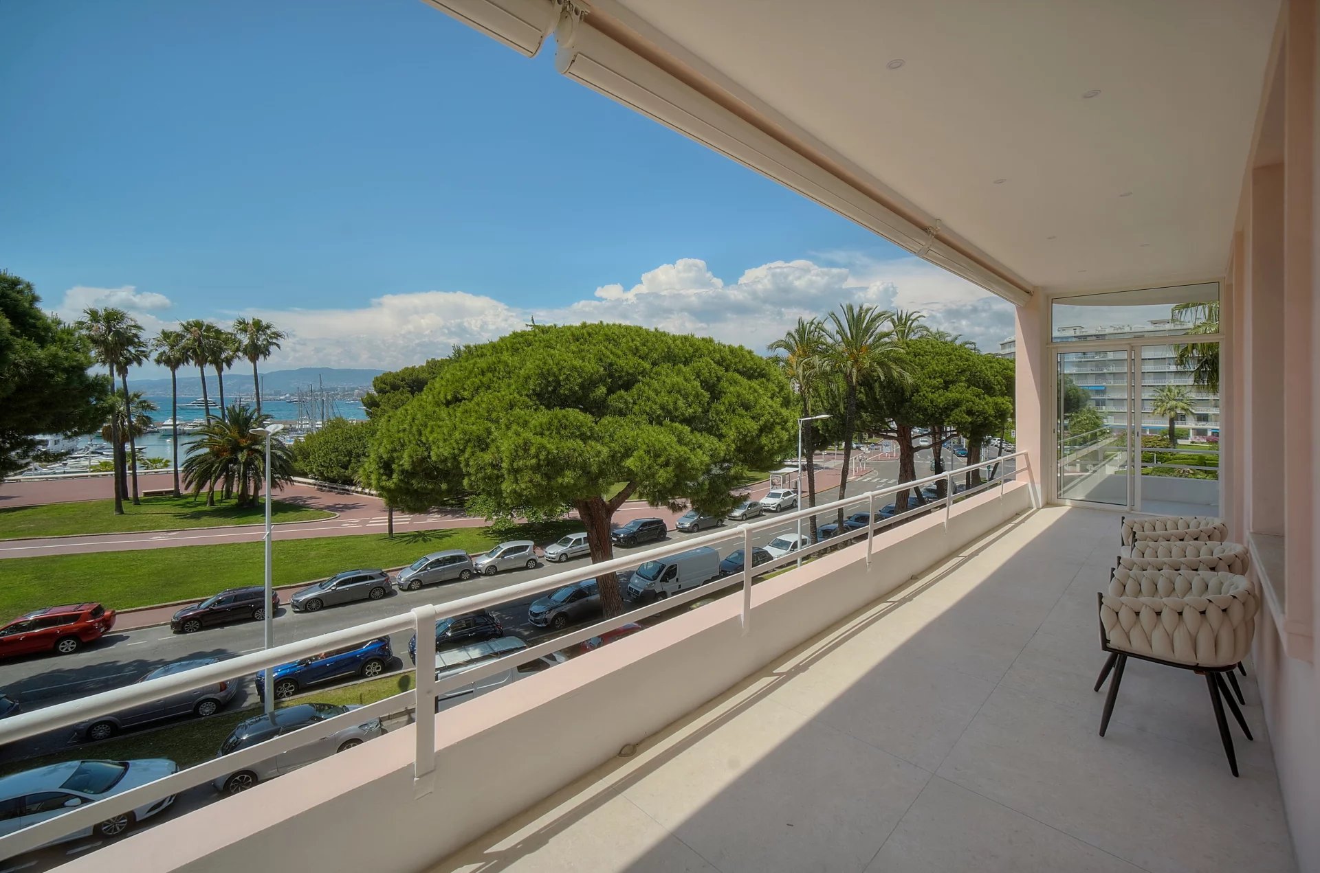 Terrasse vue mer appartement à vendre Croisette