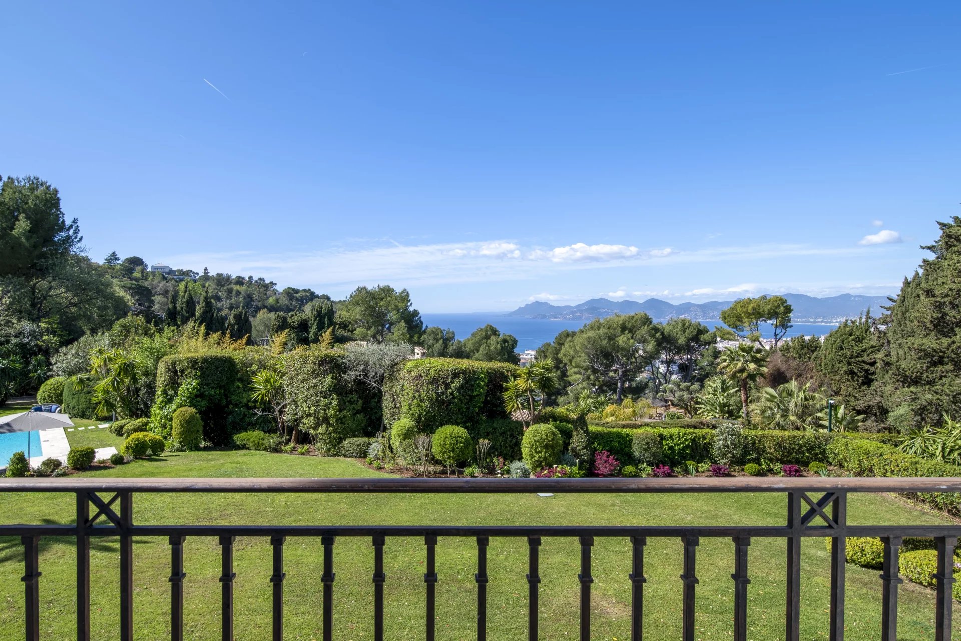 Villa vue mer à louer Cannes