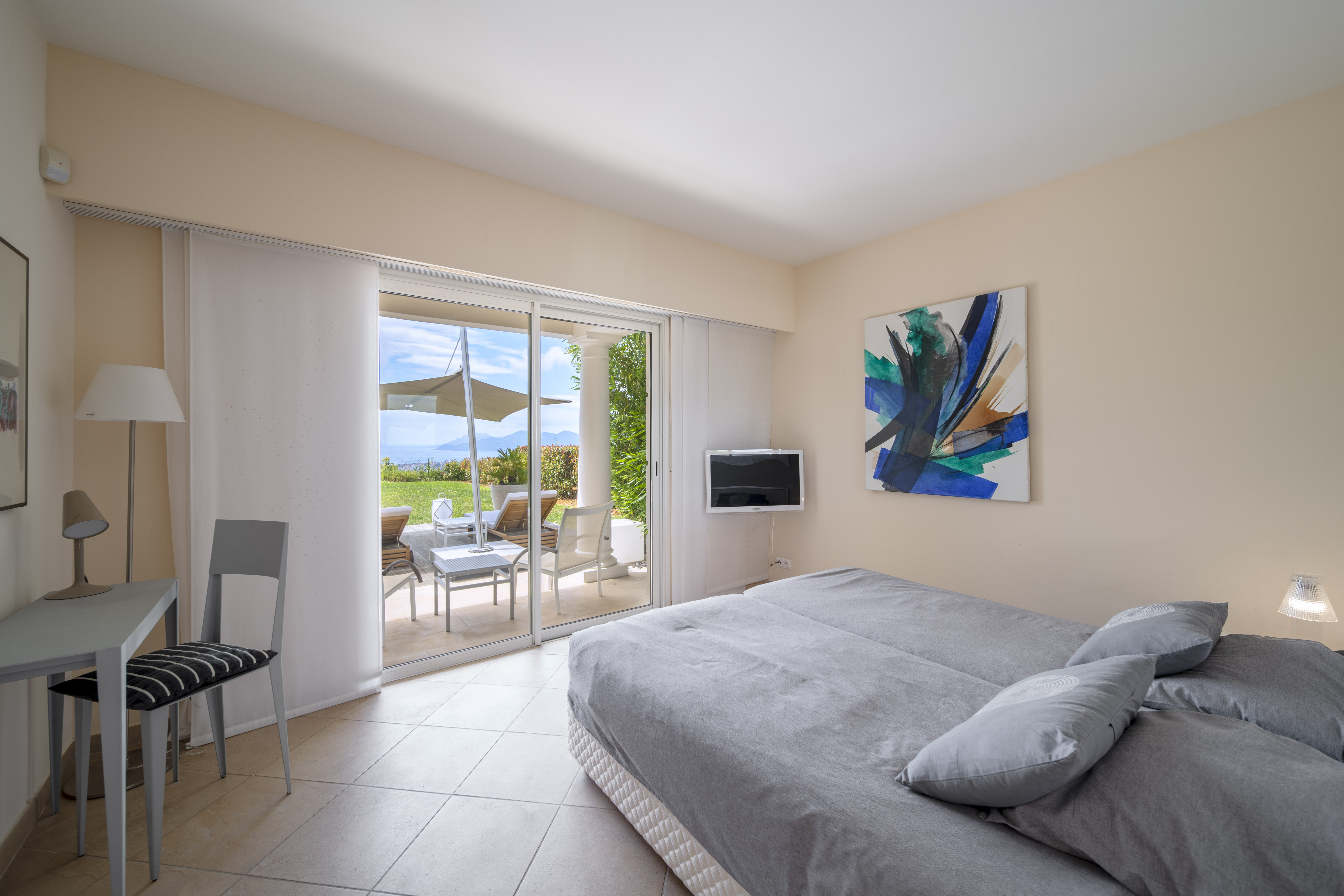 Villa vue mer à louer Cannes