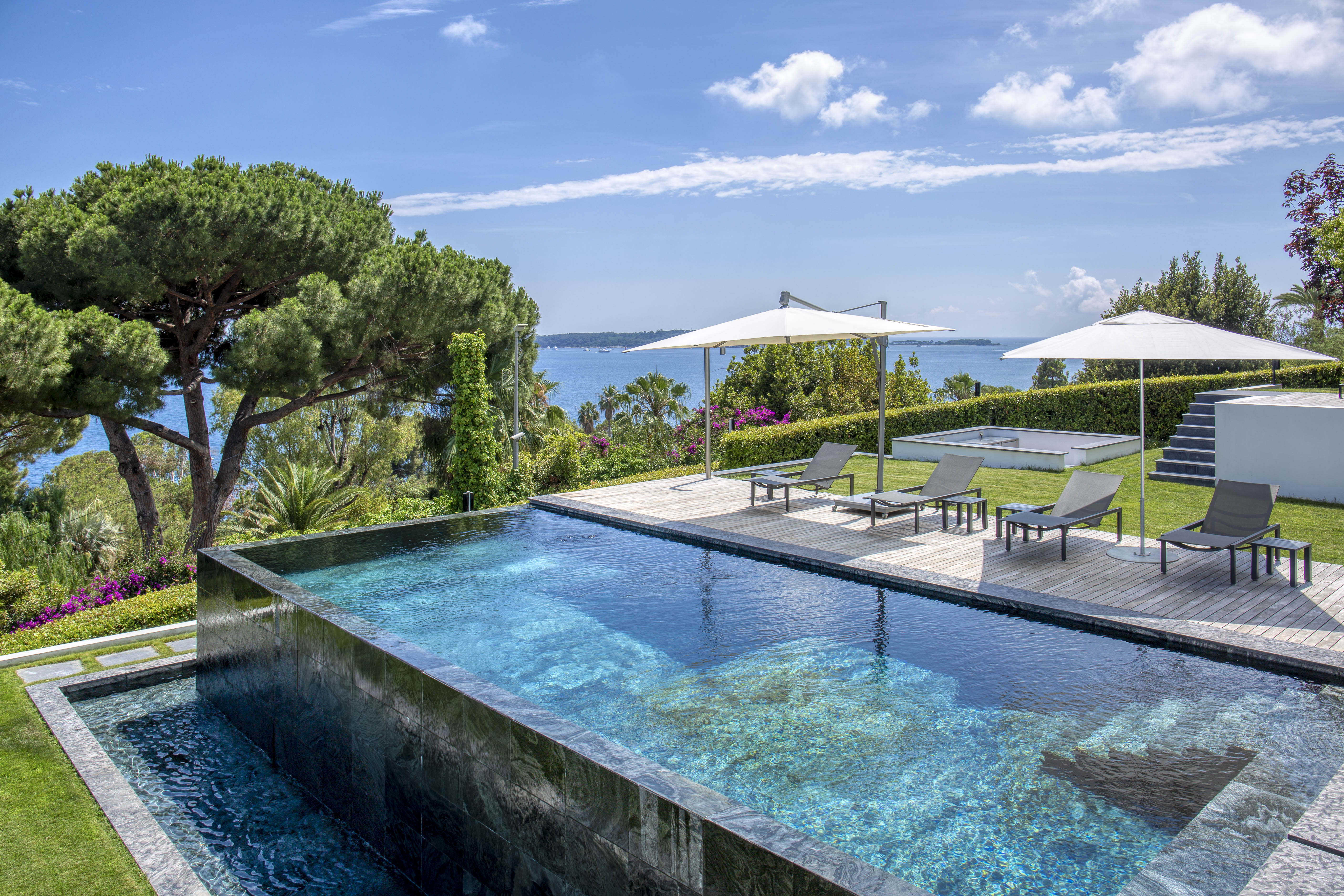 Location villa luxe vue mer Cannes