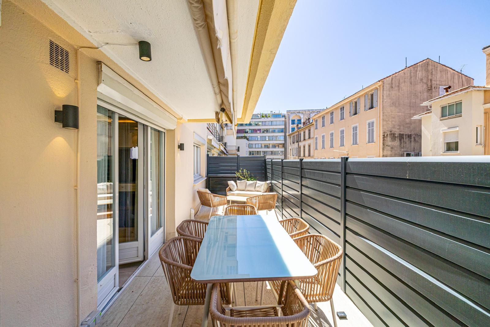 Bien de prestige à vendre Croisette