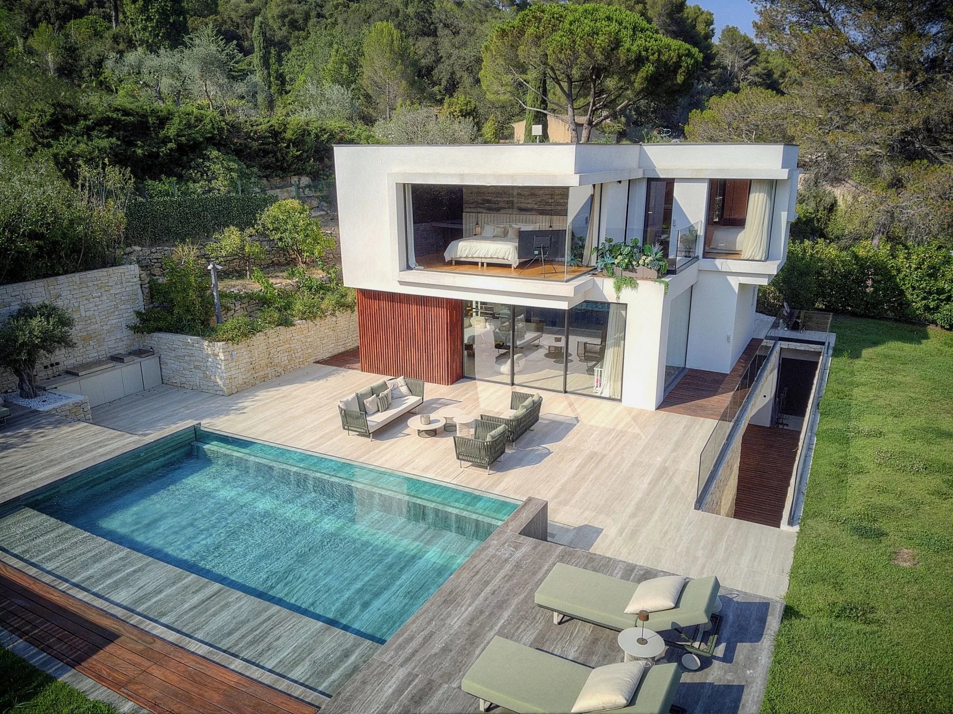 Villa contemporaine à vendre Super Cannes